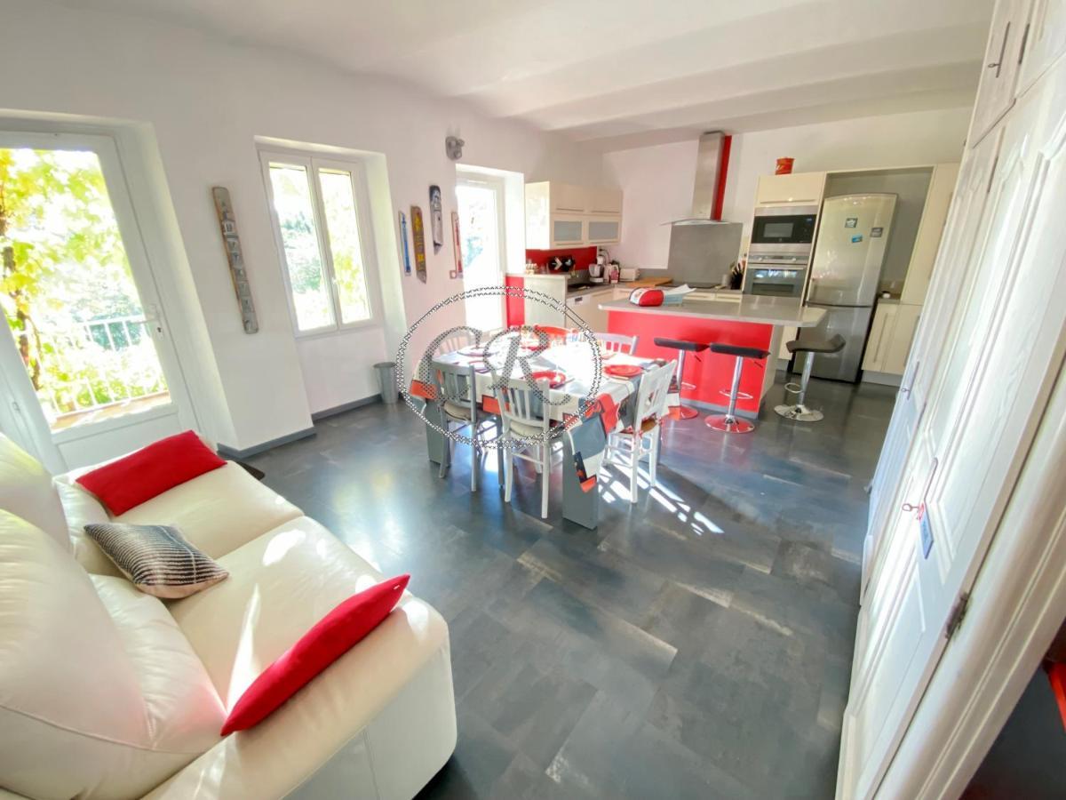 Appartement Duplex - 100M De La Plage De St Clair Le Lavandou Buitenkant foto