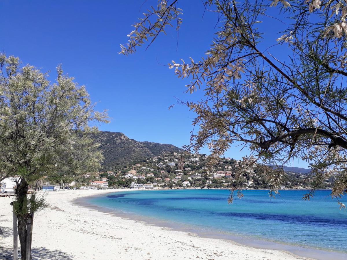 Appartement Duplex - 100M De La Plage De St Clair Le Lavandou Buitenkant foto